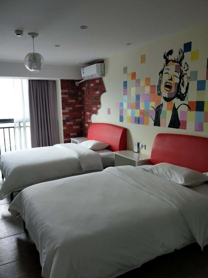 Zhangjiajie Cat Theme Inn Bagian luar foto